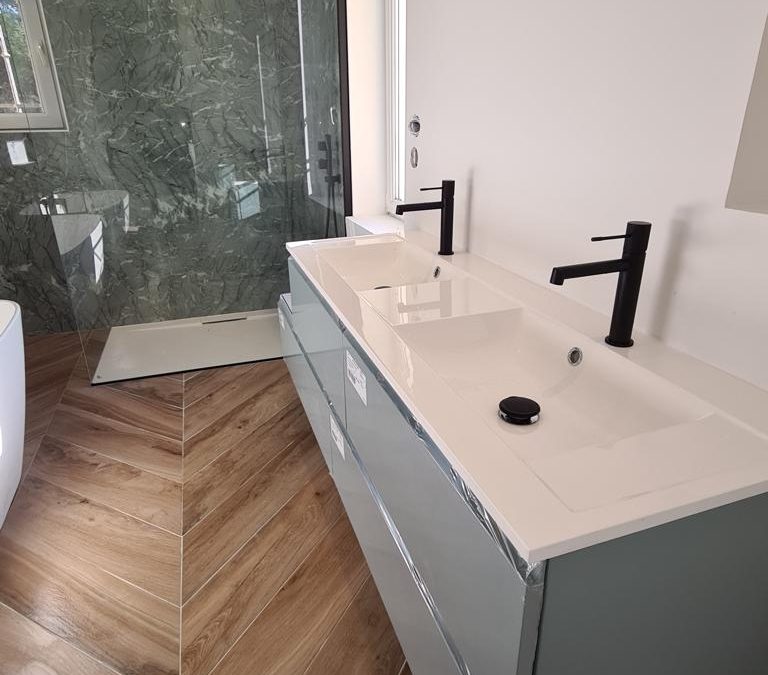 Le Revest – Rénovation d’une salle de bains contemporaine